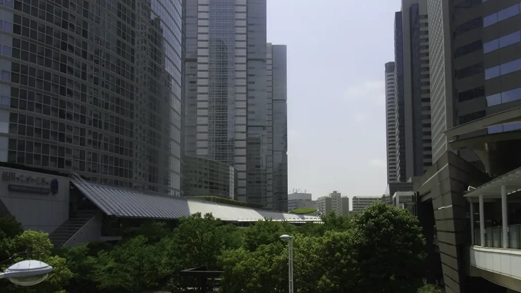 品川駅港南口周辺のオフィス街