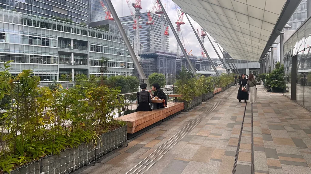 東京駅八重洲出口にあるGRANDROOF GARDEN